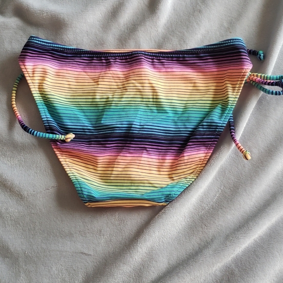 Victoria's Secret striped bikini Bottoms - Picture 3 of 5